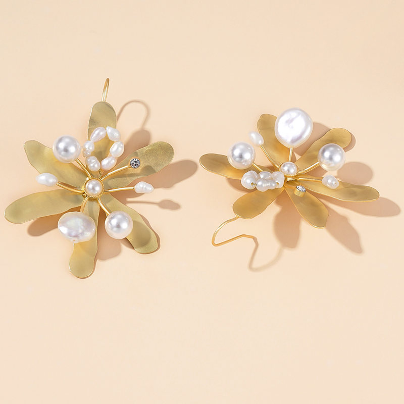 Thumbnail of Blossom Pearl Drops Flower Earring image