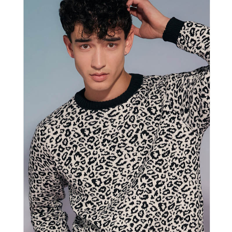 Thumbnail of Leopard Wool & Cashmere Knitted Jumper Men image