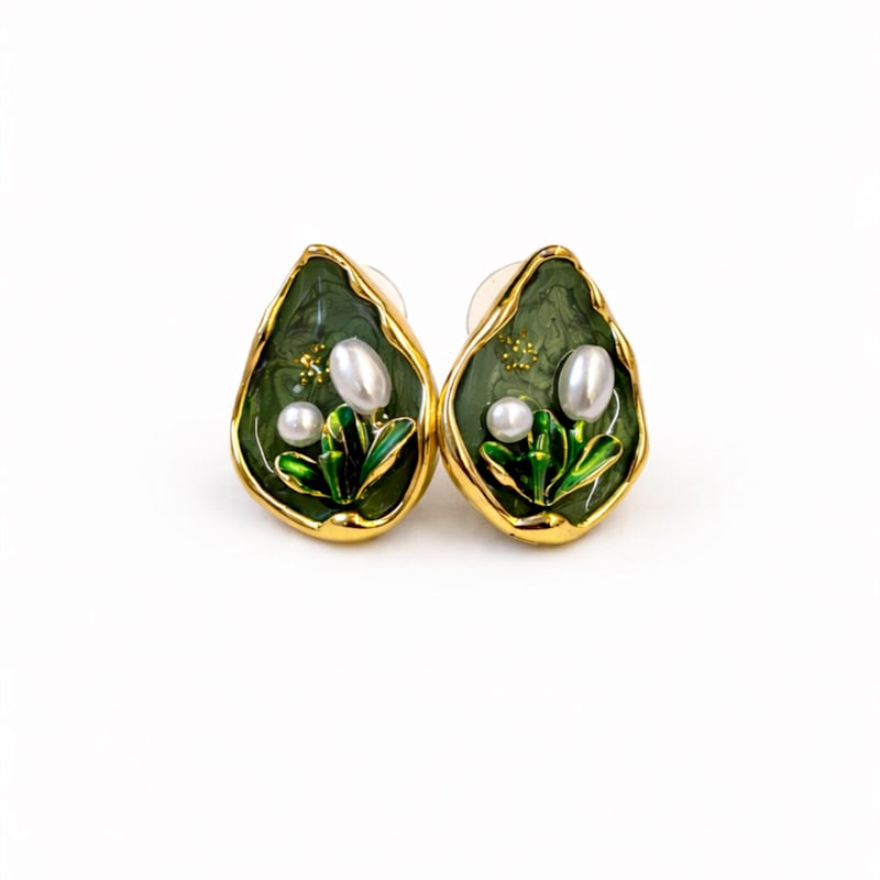 Thumbnail of Botanical Design Earrings image