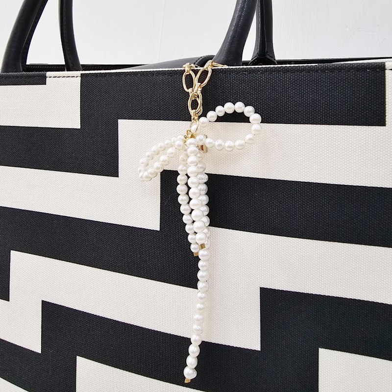 Thumbnail of Bowknot Freshwater Pearls Bag Charm image