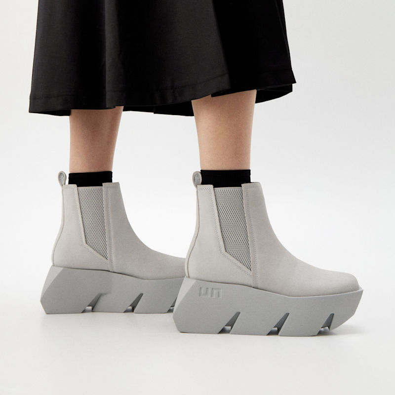 Bull Chelsea - Dawn | United Nude | Wolf & Badger