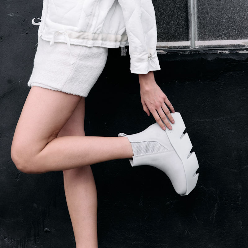 Bull Chelsea - Dawn | United Nude | Wolf & Badger