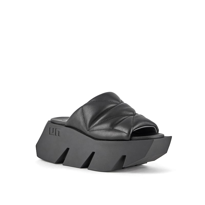 Thumbnail of Bull Puffy - Black image