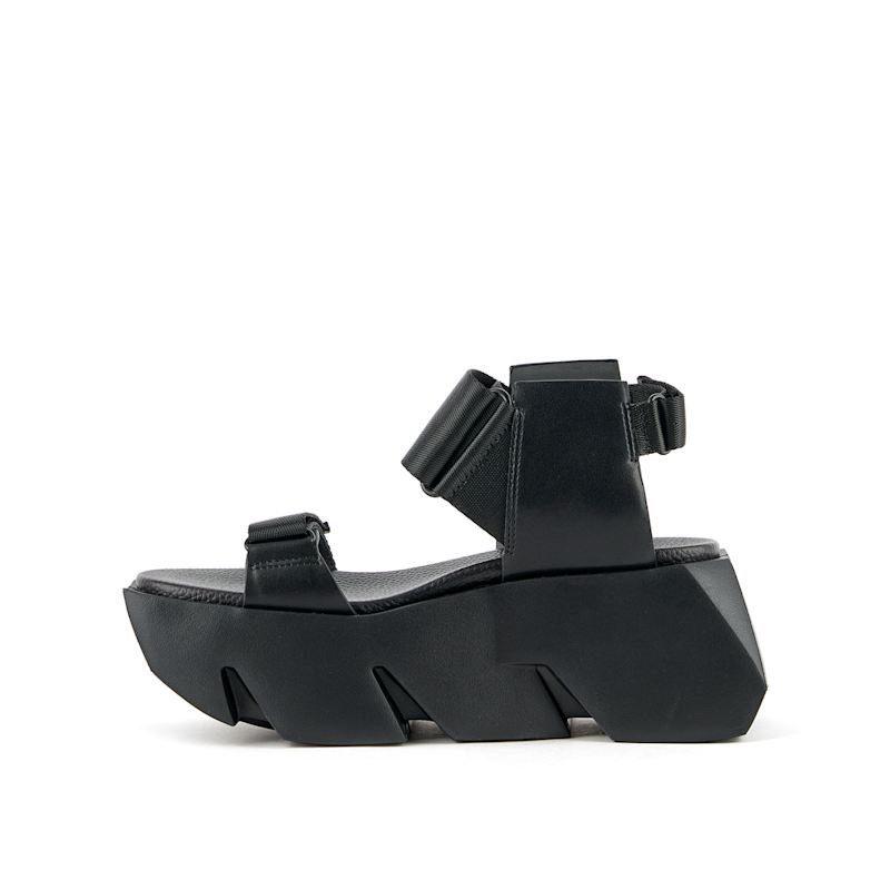 Thumbnail of Bull Run - Black image