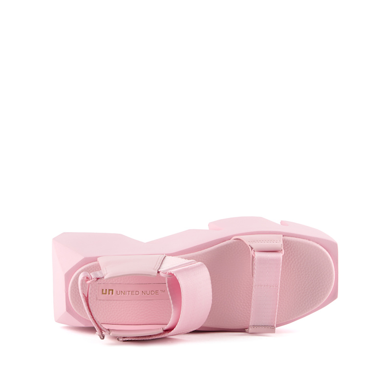 Thumbnail of Bull Run - Pink-A-Boo image