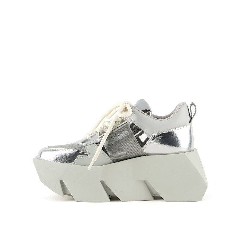 Thumbnail of Bull Sporty - Irony image