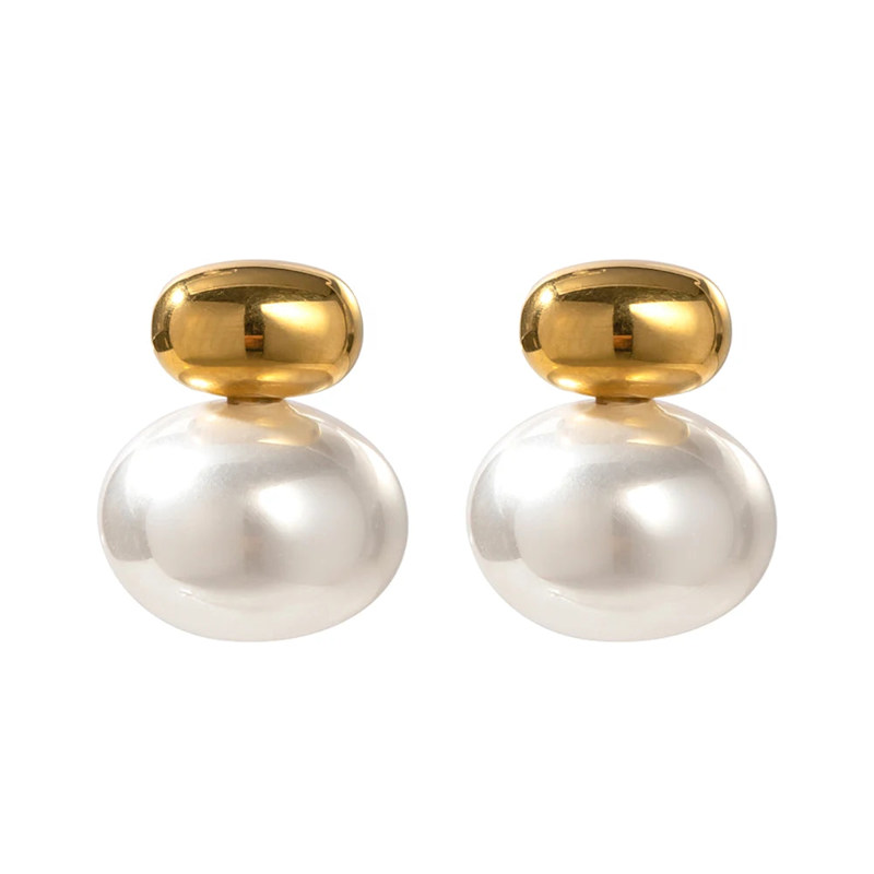 Thumbnail of Pearl Gold Stud Earrings image