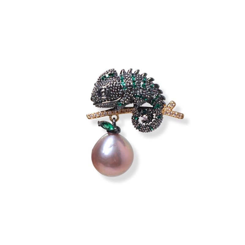 Thumbnail of Chameleon Whisper Pearl Brooch image