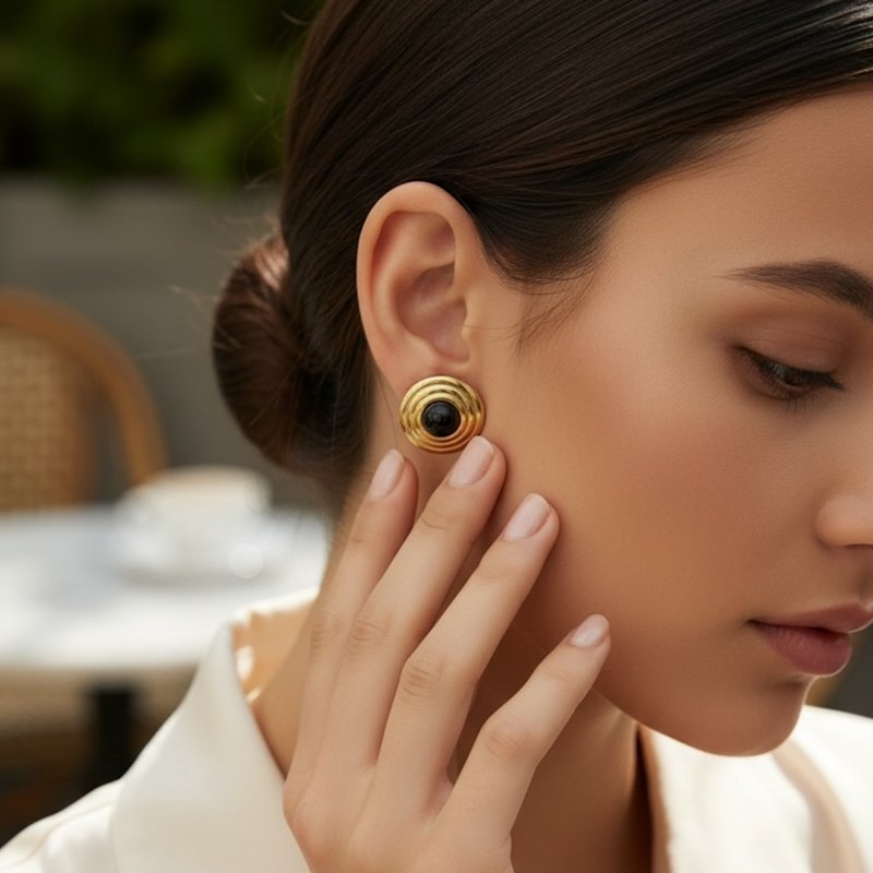 Thumbnail of Como Large Round Stud Earrings Onyx Gold image