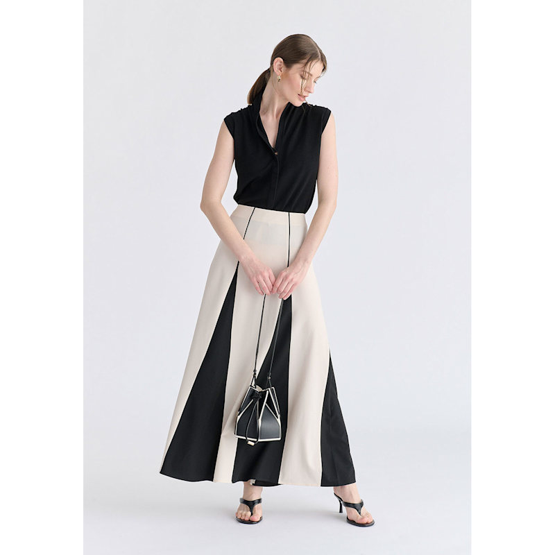 Thumbnail of Contrast Details Maxi Skirt In Beige And Black image