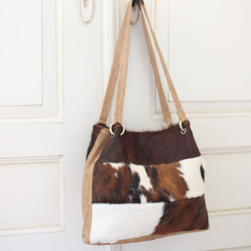 Thumbnail of Cowhide Shoulder Bag Tricolour Chippendale Tan - Marlowe image