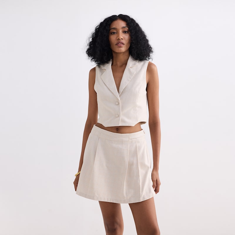 Thumbnail of Cropped Cotton Tweed Vest In Cream image