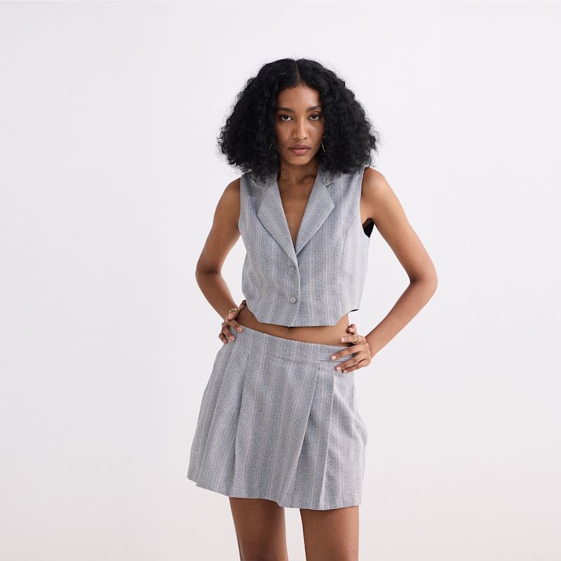 Thumbnail of Cropped Cotton Tweed Vest In Grey image
