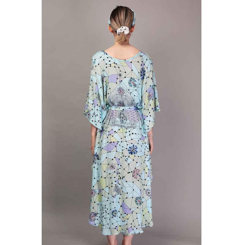 Thumbnail of Ihi Kaftan - White image