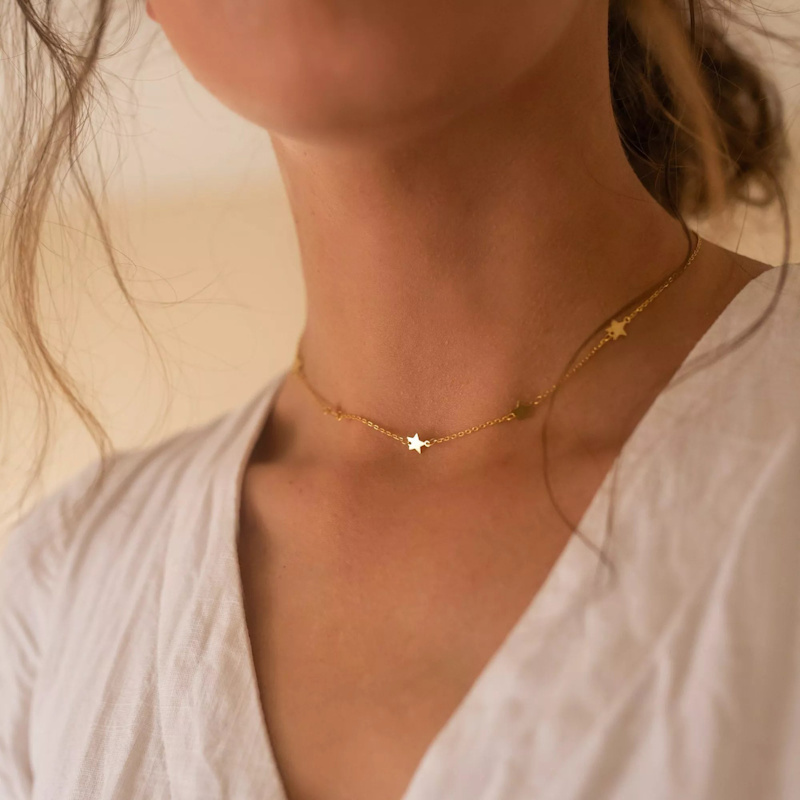 Dainty Gold Star Choker Elk Bloom Wolf Badger