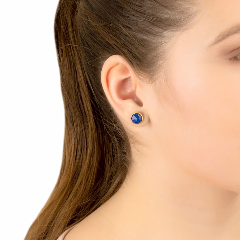 Thumbnail of Medium Circle Stud Earrings Lapis Lazuli Gold image