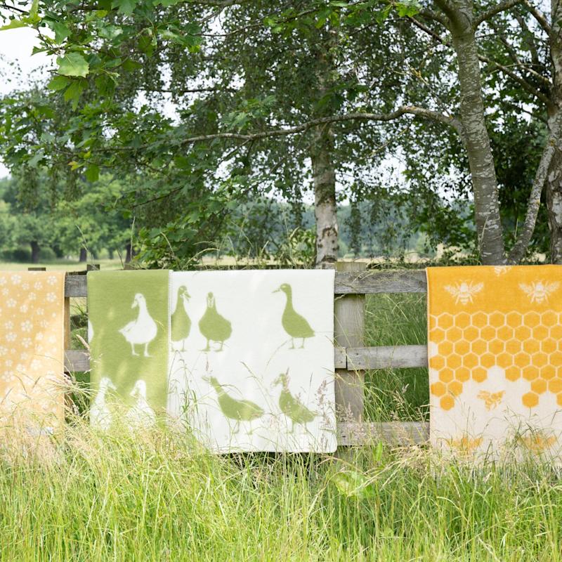 Thumbnail of Green Duck Blanket image