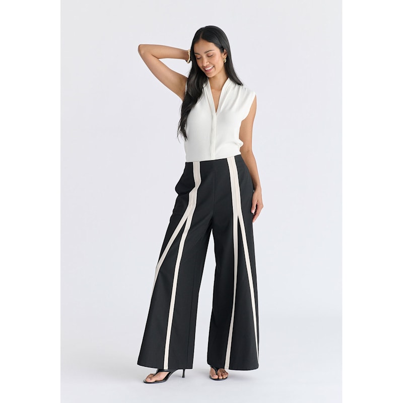Thumbnail of Draped Collar Knit Waistcoat In White image