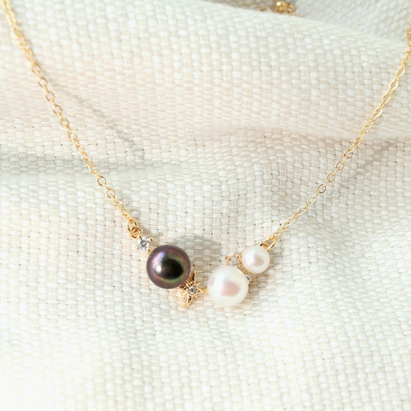 Thumbnail of Eclipse Pearl Necklace image