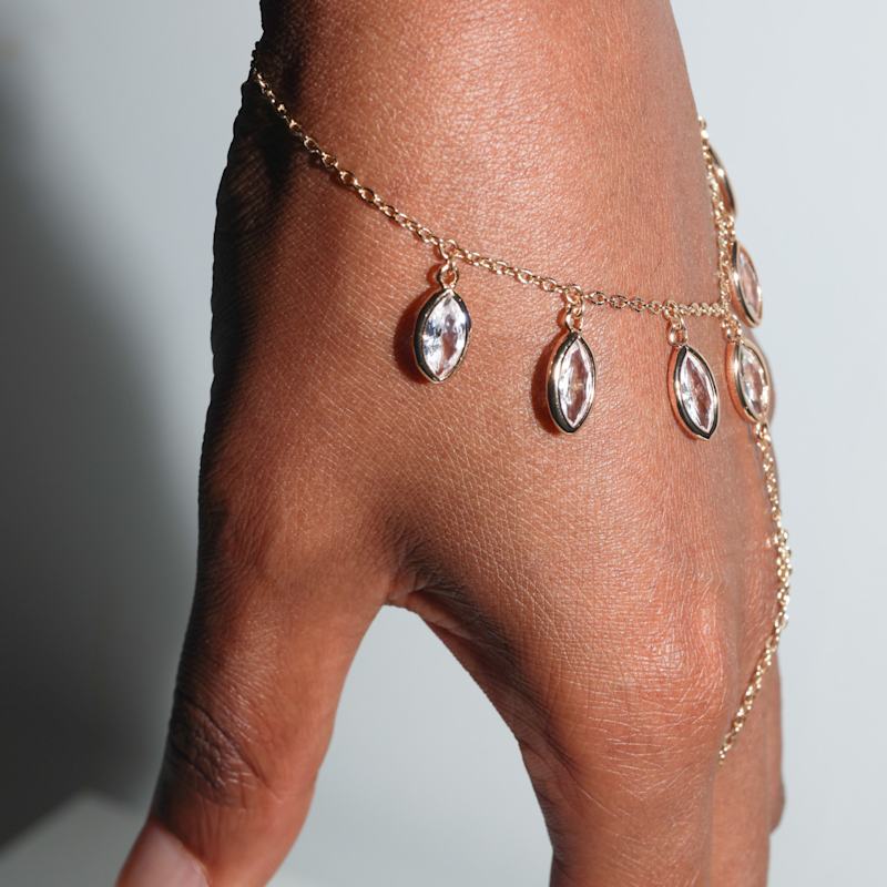 Thumbnail of Elara Hand Chain image