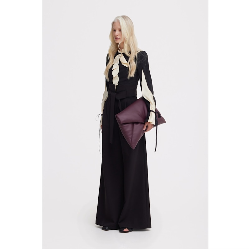 Thumbnail of Elegant Fitted Blouse - Black image