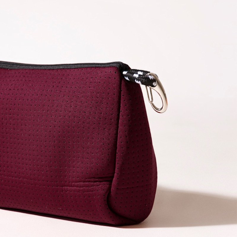 Thumbnail of Essential Pouch Bordeaux image