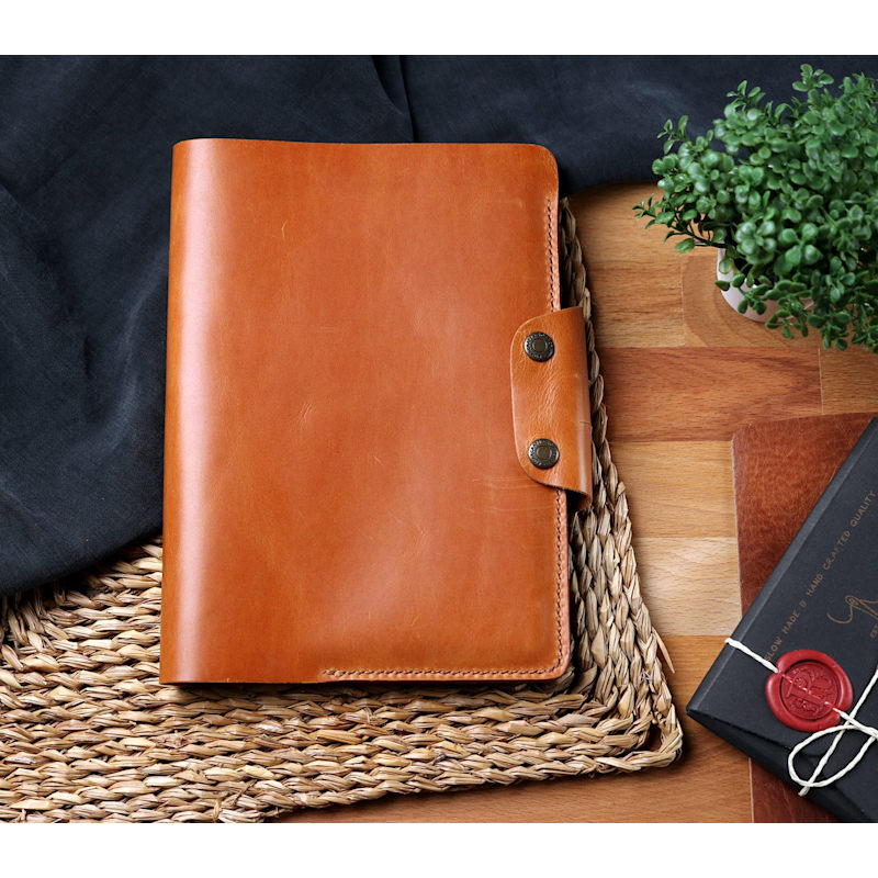 Thumbnail of Hemingway A5 Notebook Organiser Leather Case - Brown image