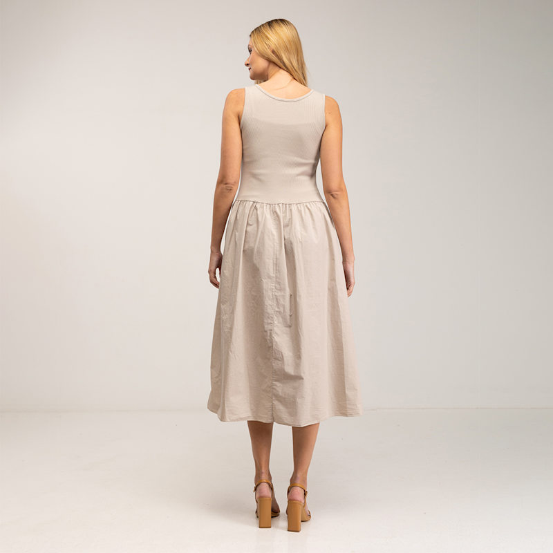 Tantra Spain Sl Fitted A-line Maxi Dress With Pockets - Beige