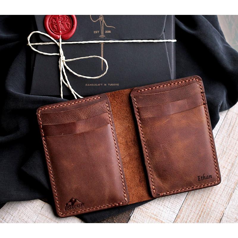Thumbnail of Vertical Bifold Leather Wallet - Laodikya - Tobacco image