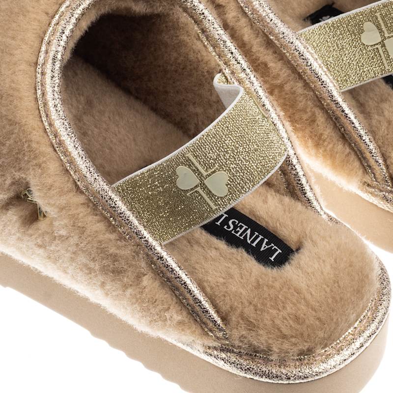 Flatform Cloud Slippers With Christmas Chihuahua Paw Brooches Toffee by  LAINES LONDON