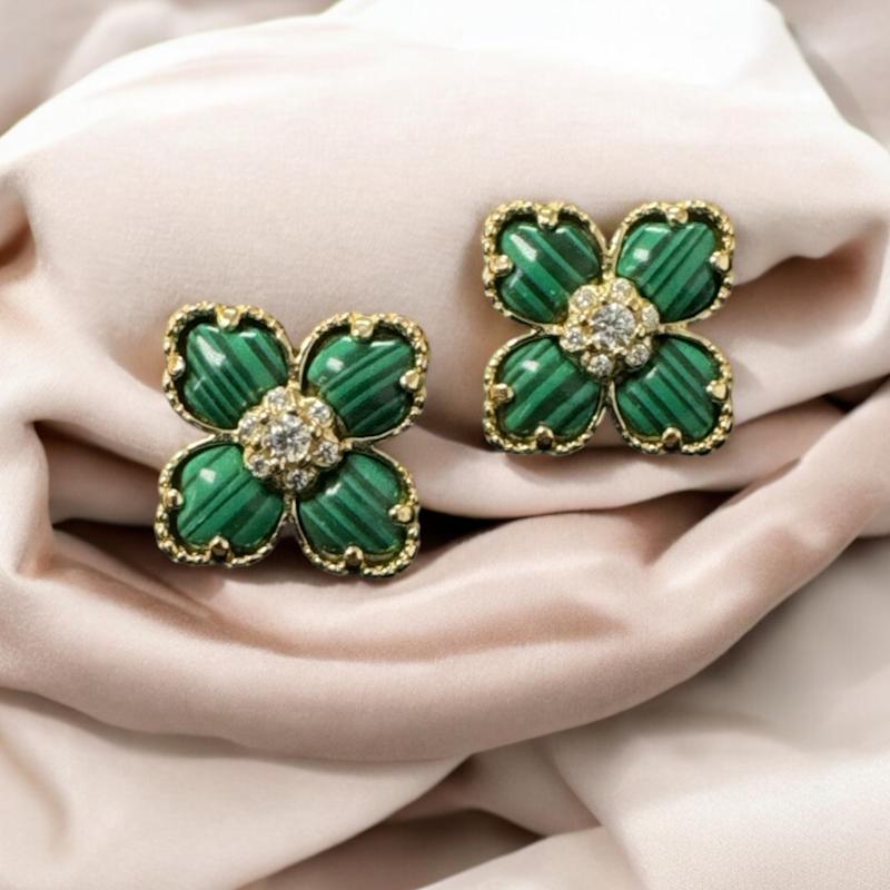 Thumbnail of Flower Clover Malachite Stud Earrings Gold image
