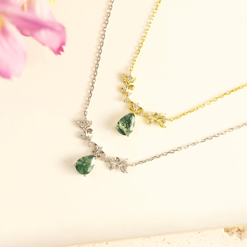 Thumbnail of Foliage Whispers Moss Agate Necklace White Gold Vermeil image