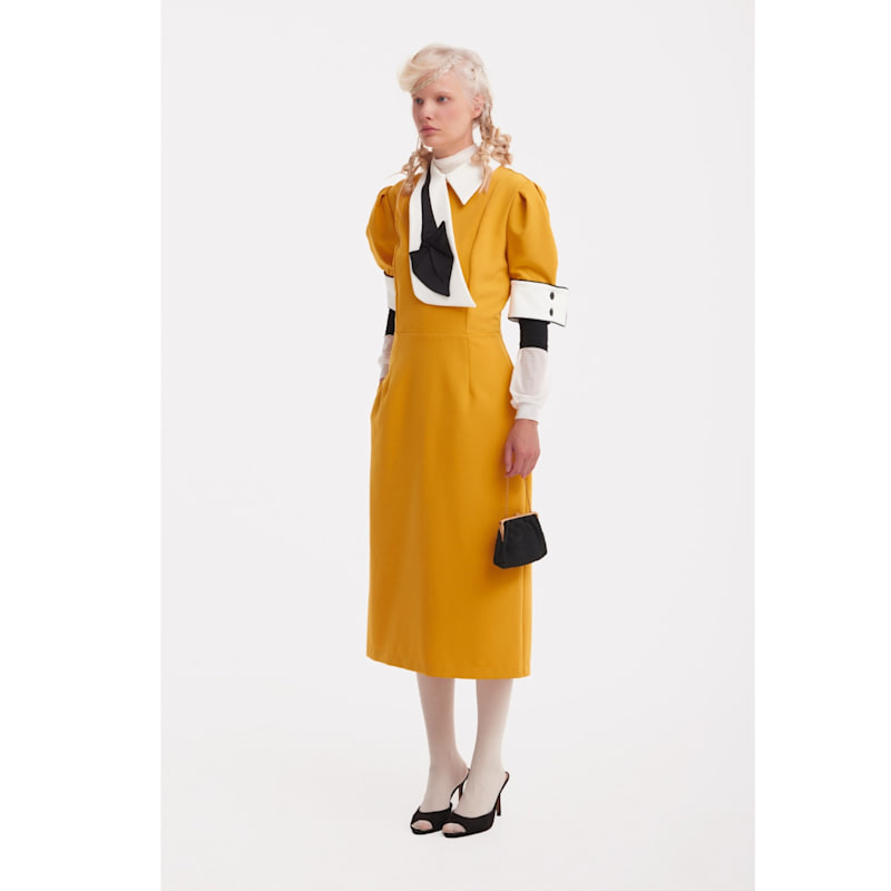 Formal Fitted Dress With White Collar - Office To Evening Style Mustard Yellow | Julia Allert