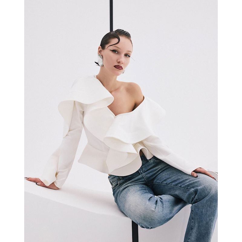 Gaia Ruffle Shoulder V-Neck Top - Ivory | THEO The Label