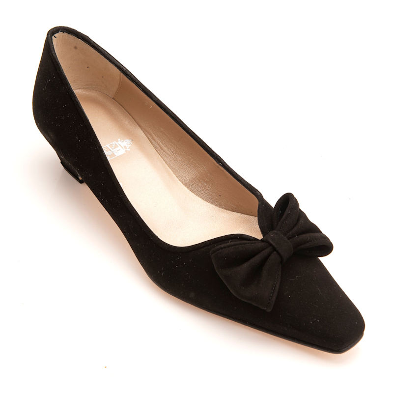 Thumbnail of Giada Black Suede image