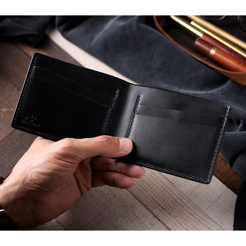 Thumbnail of Classic Bifold Leather Wallet - Pergamon - Tobacco image