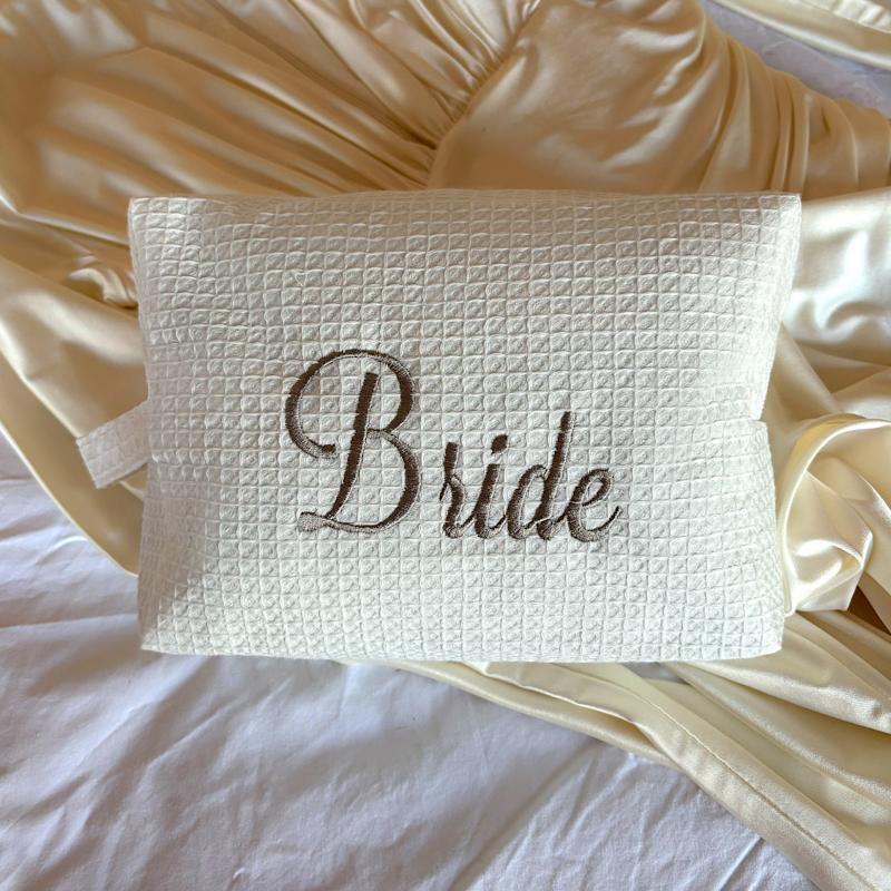 Thumbnail of Gold Bride Wedding Bag image