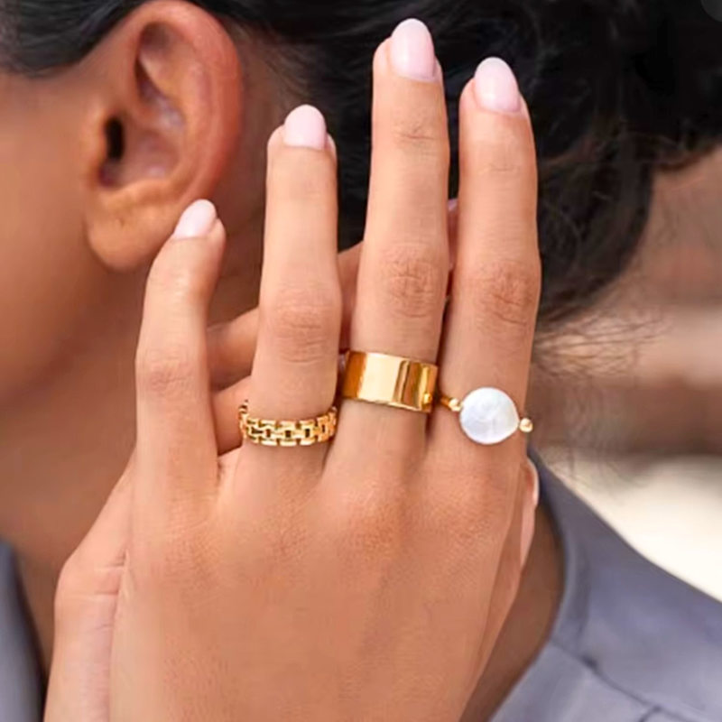 Thumbnail of Gold Pearly U Ring image