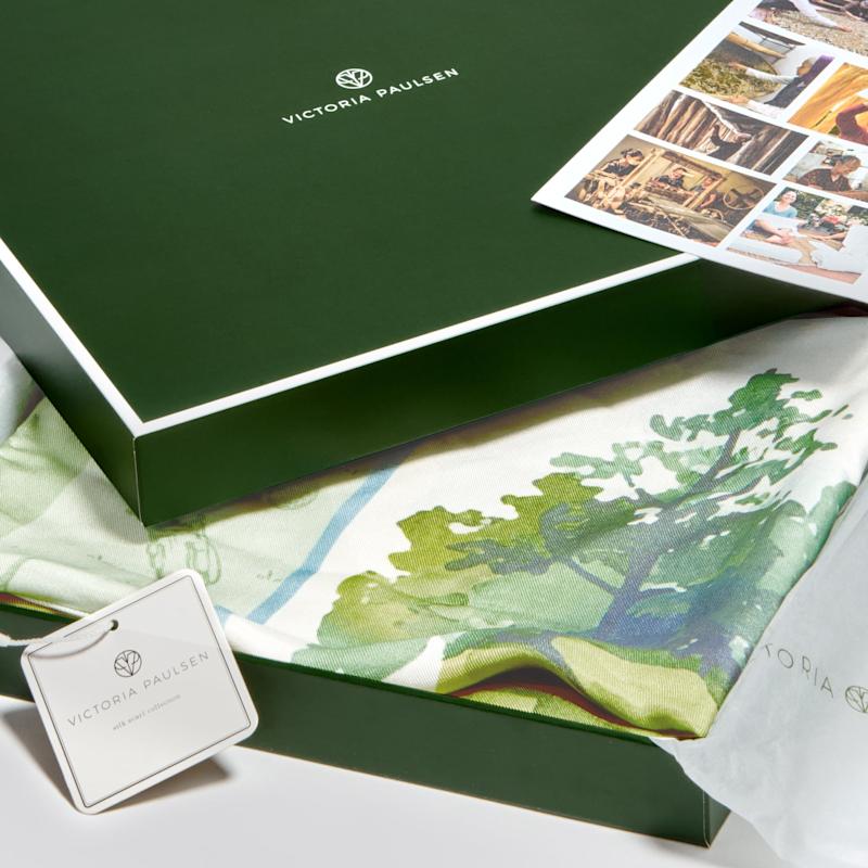 Thumbnail of Golf Silk Scarf / Green image