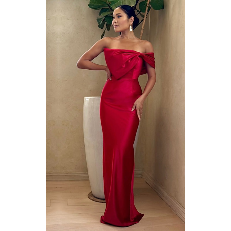 Thumbnail of Grace Strapless Statement Bow Gown- Red image