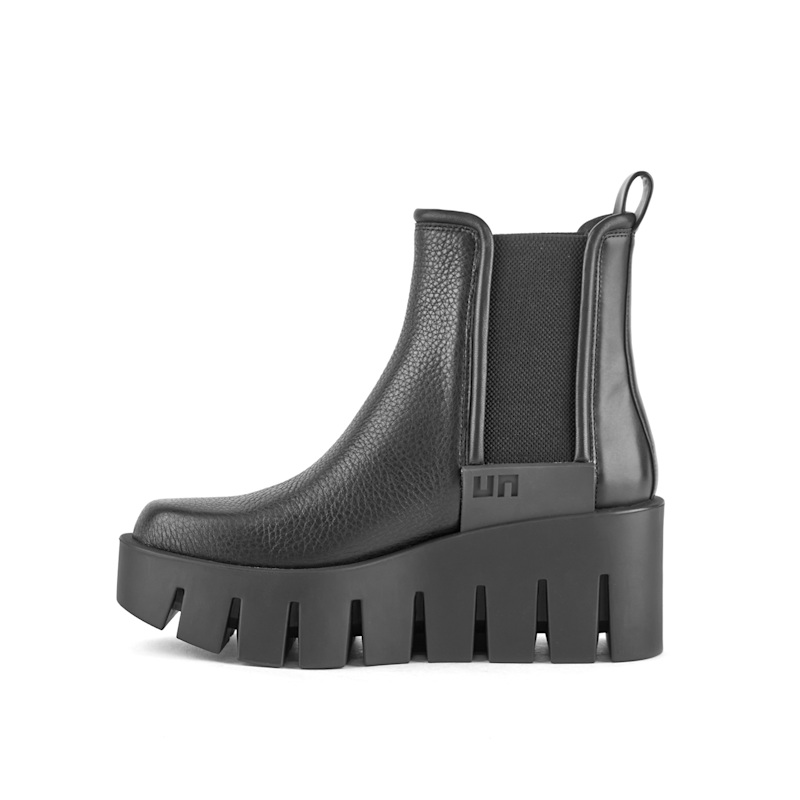 Thumbnail of Grip Chelsea Lo Iii - Black image