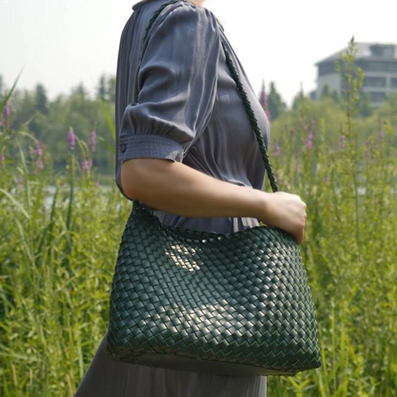 Thumbnail of Hand Weaving Vegan Leather Shoulder Bag 'Suzy' - Green image
