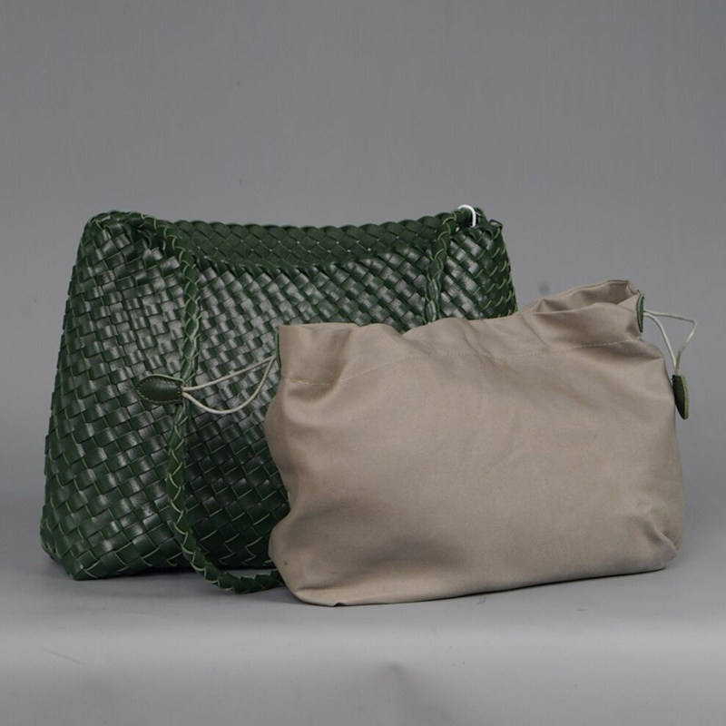 Thumbnail of Hand Weaving Vegan Leather Shoulder Bag 'Suzy' - Green image