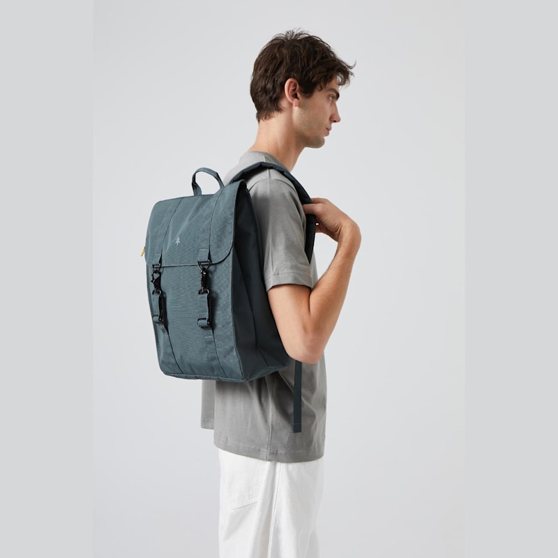 Handy Xl Backpack Laurel | Lefrik | Wolf & Badger