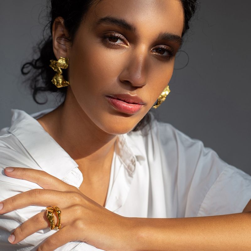 Thumbnail of Talisman Flow Earrings Gold image