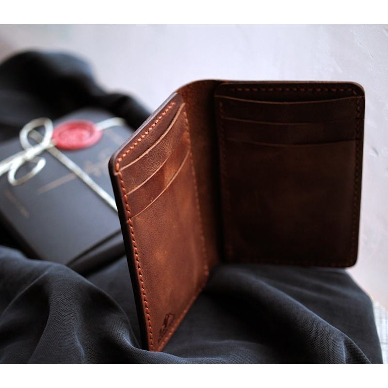 Thumbnail of Vertical Bifold Leather Wallet - Laodikya - Tobacco image