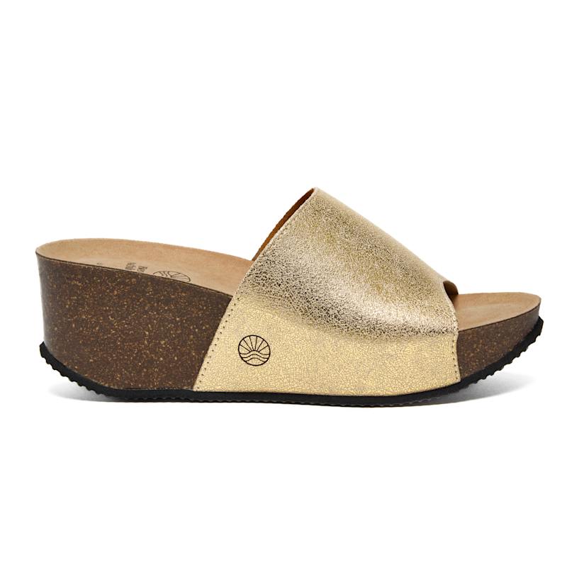 Thumbnail of Inoro - Vegan Wedge Metallic Slider - Metallic Gold image