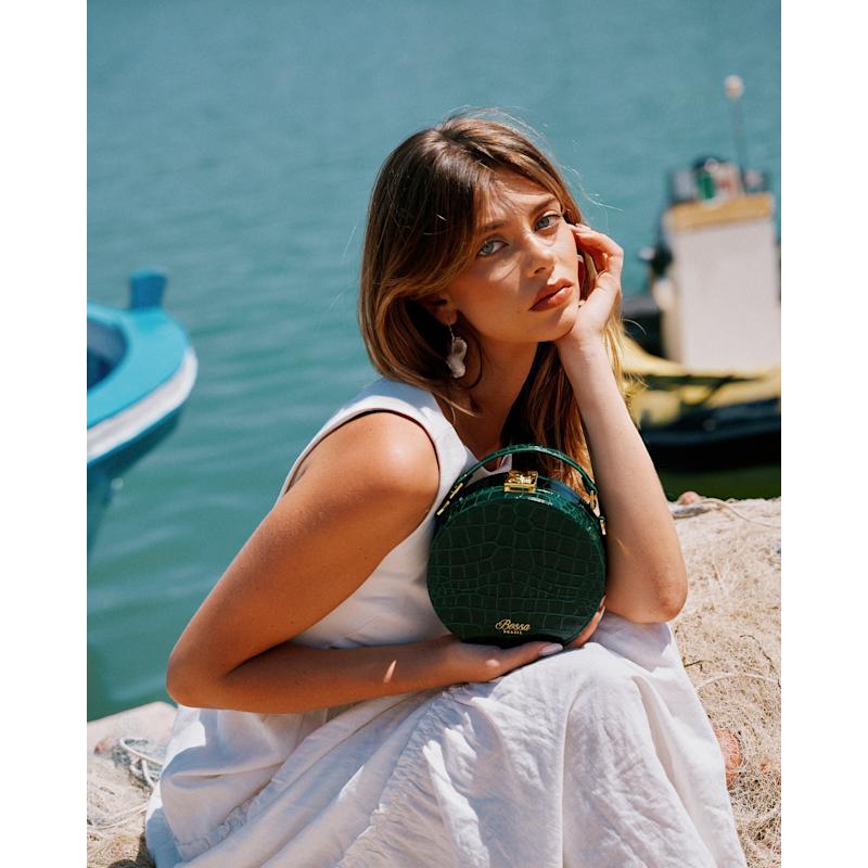 Emerald Green Croc Embossed Leather Top Handle Bag – Ipanema