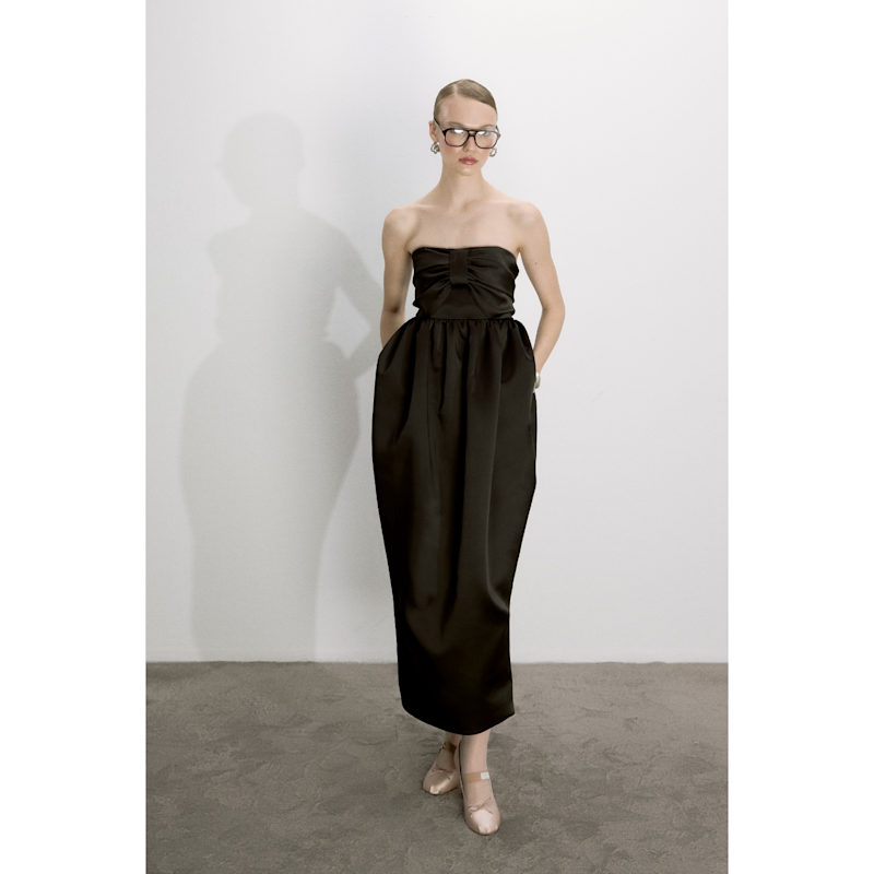 Thumbnail of Jeanne Balloon Midi Dress In Black image