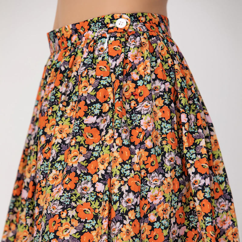 Thumbnail of Retro Floral Print Flared Skirt image